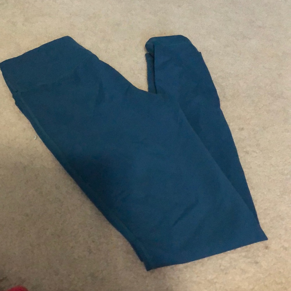 TNA leggings